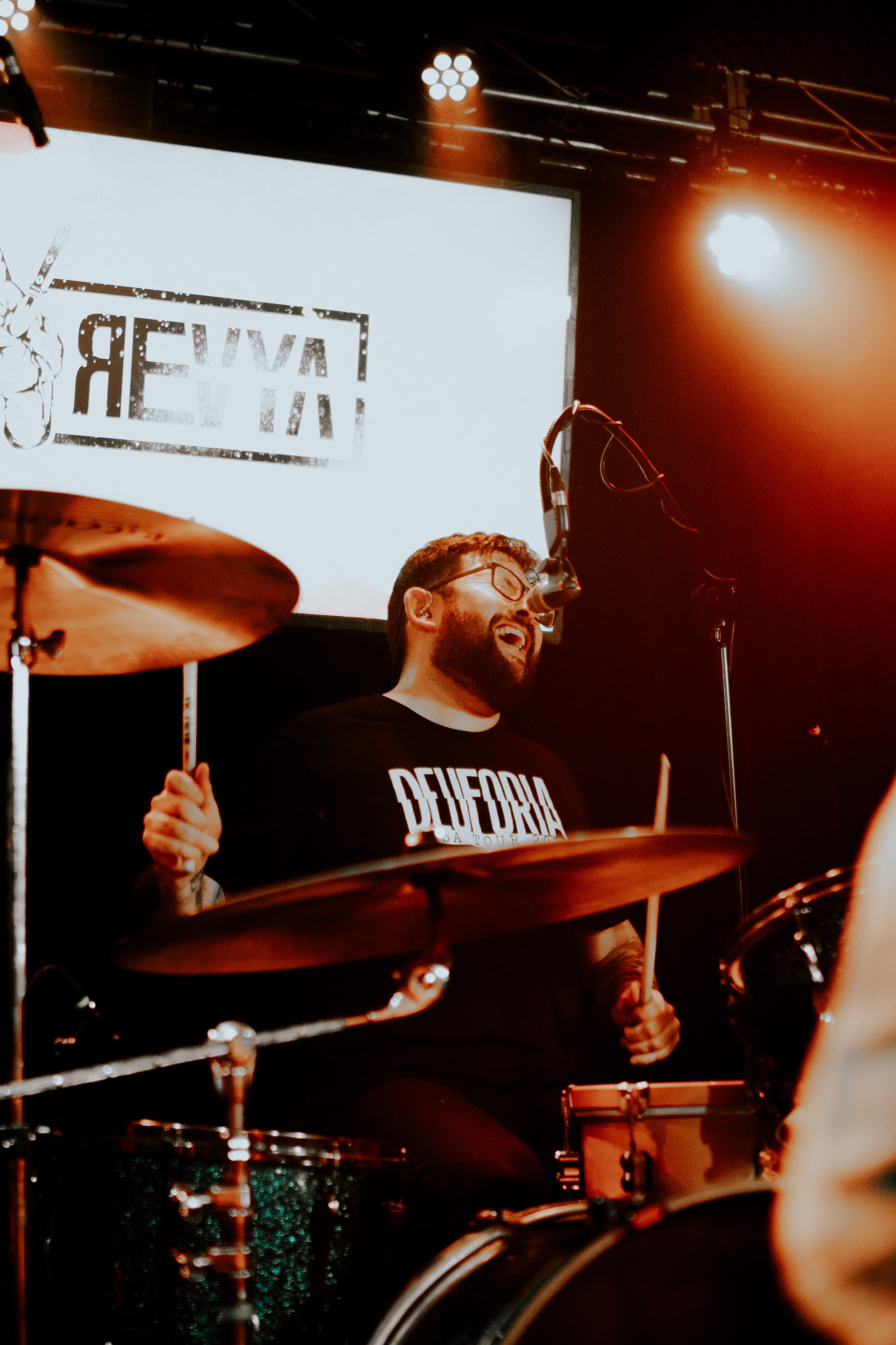 REVYA en concierto